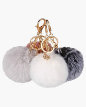 Load image into Gallery viewer, Keychain Fluffy Balls with Snowflake Keyring Pasal 
