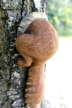 Load image into Gallery viewer, Novelty Red Squirrel Garden Animal Tree Peeker Novelty Statues Pasal 