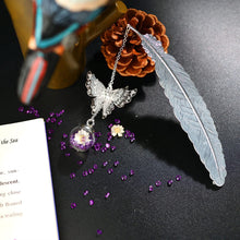 Load image into Gallery viewer, Metal Feather Bookmark 3D Butterfly Pendant Unique Bookmarks Pasal 
